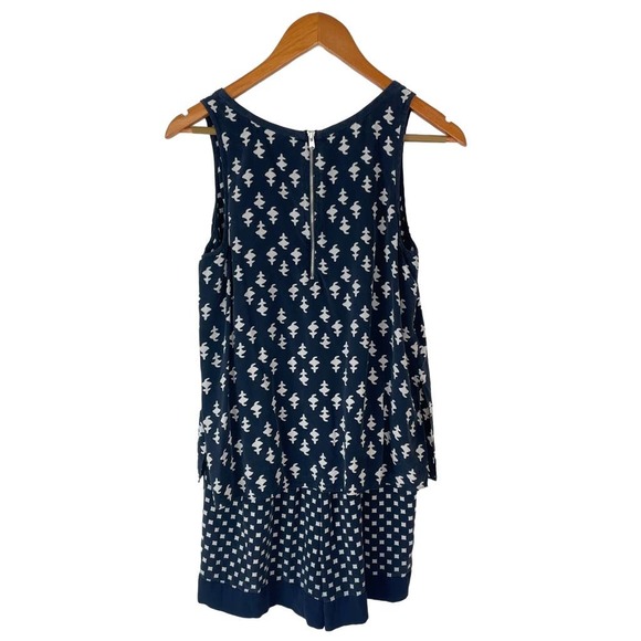 Club Monaco Pants - Womens Club Monaco Short Romper 100% SIlk. sz. 5 #NN